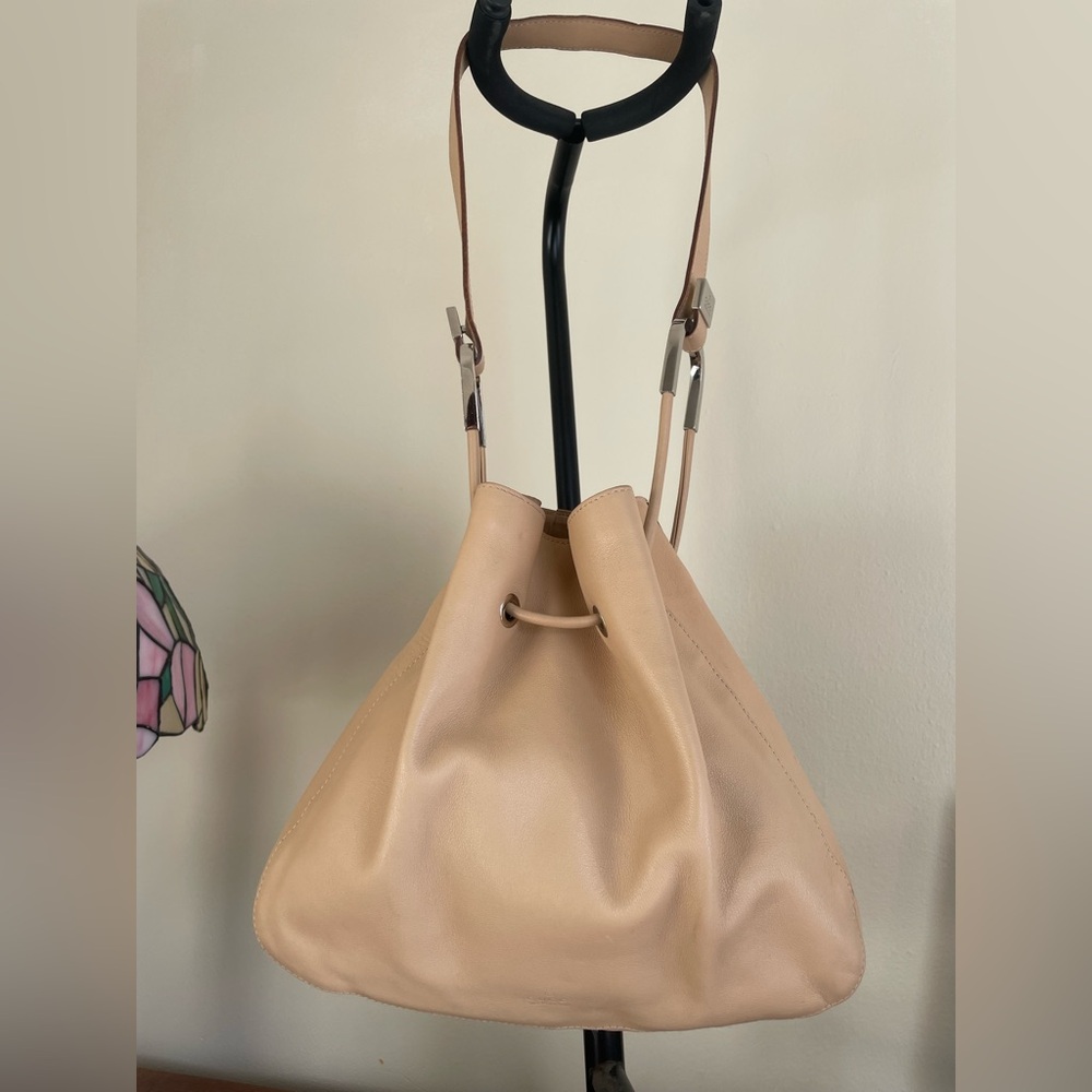 Gucci Beige Leather Shoulder Bag